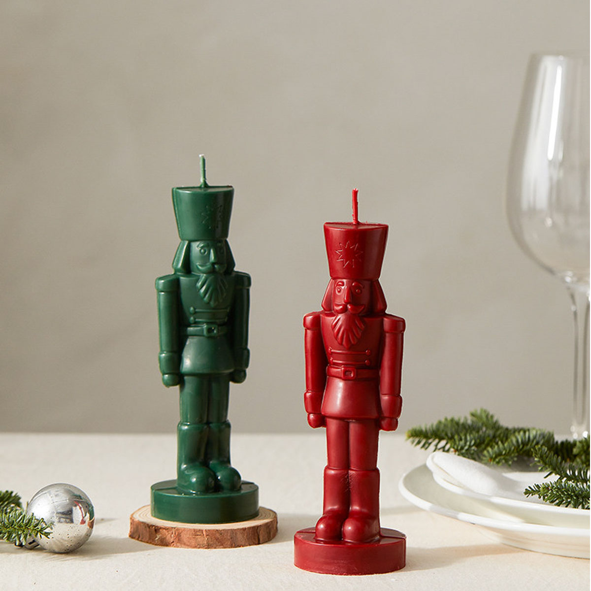 Большая пластиковая форма для  – обзор и цена Nutcracker Figurine